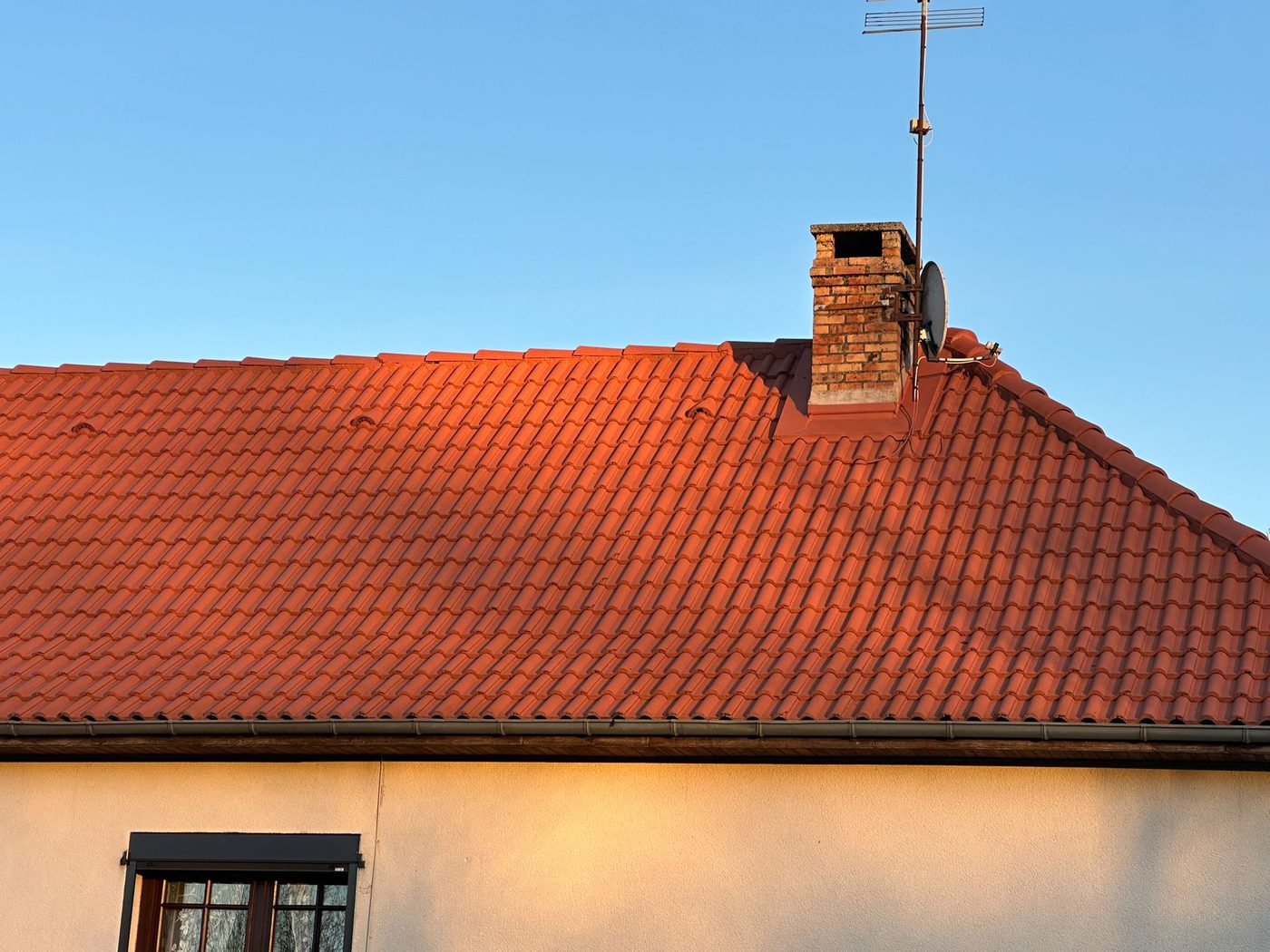 Rénovation de toiture, maison de bourg — couvreur M. TOUVERON près de Montluçon